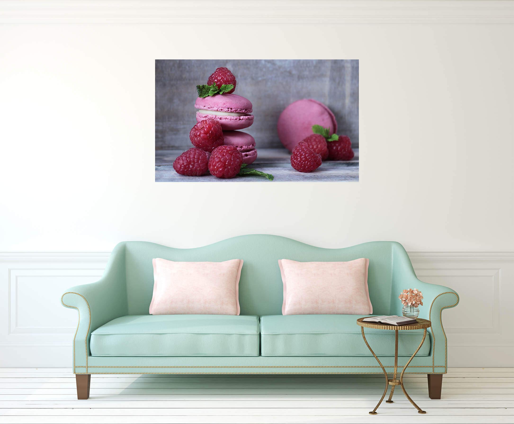 Raspberry macarons
